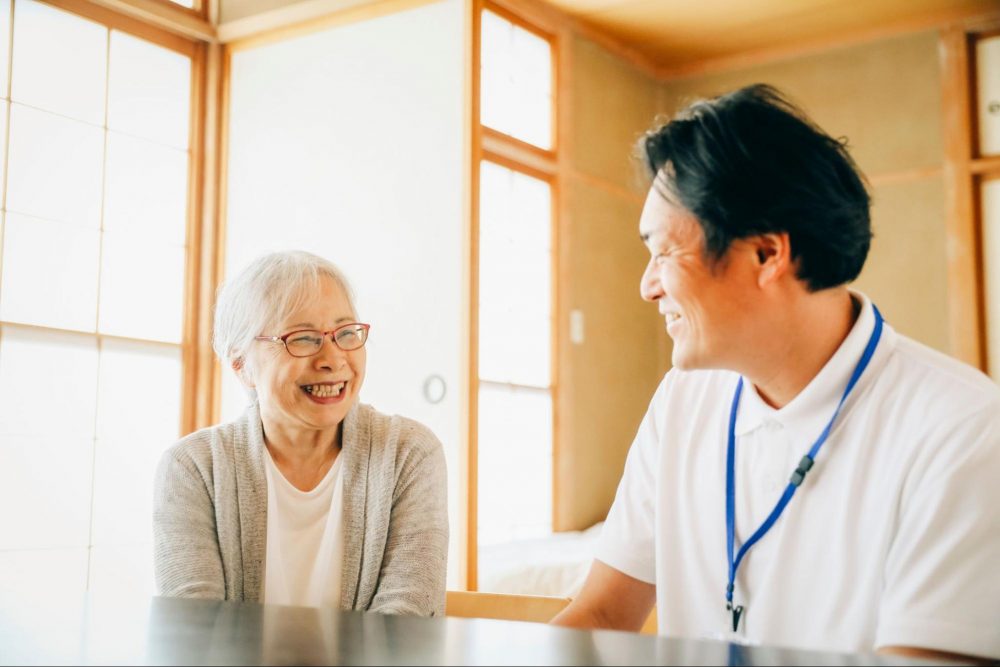 ケアマネジャーができること｜仕事内容と働く場所を解説！