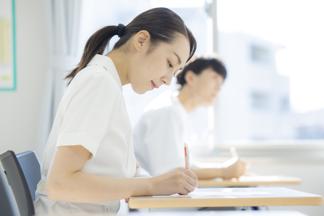 初任者研修の試験とは？内容・合格率・勉強法・再試験までやさしく解説